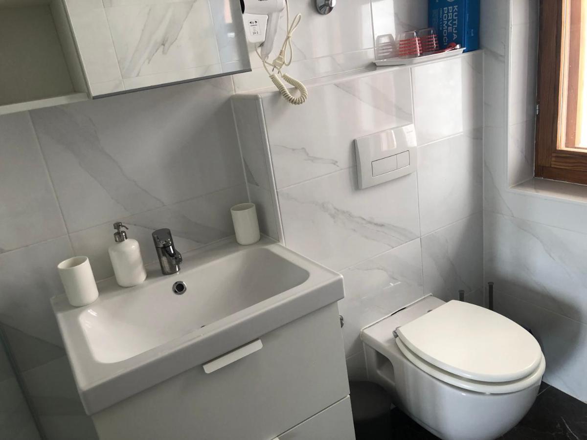 De Luxe Room In The Heart Of The City Rovinj Bagian luar foto